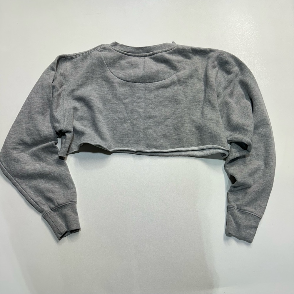 Full Tilt Chicago Crewneck Cropped Pullover Sweater Womens Size Small - Picture 7 of 7